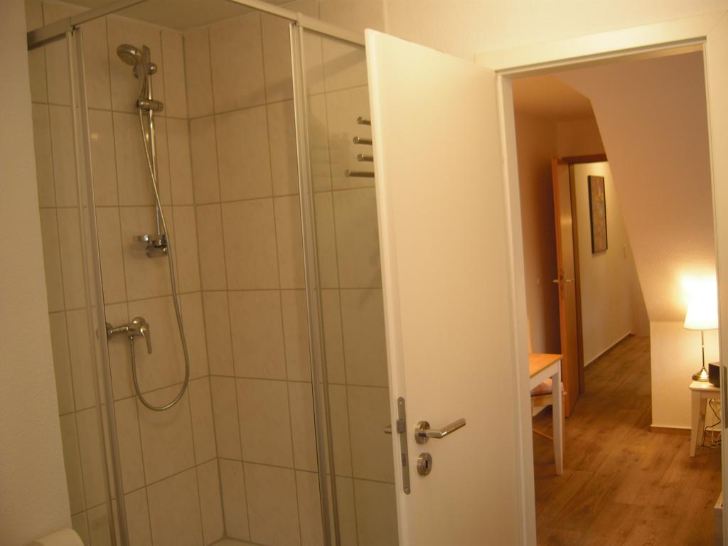 Ferienwohnungen Zur Kaiserstrasse 奎德林堡 客房 照片